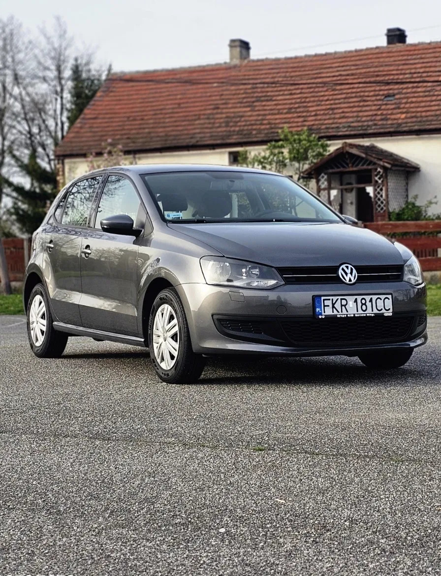 volkswagen Volkswagen Polo cena 21499 przebieg: 243943, rok produkcji 2009 z Góra